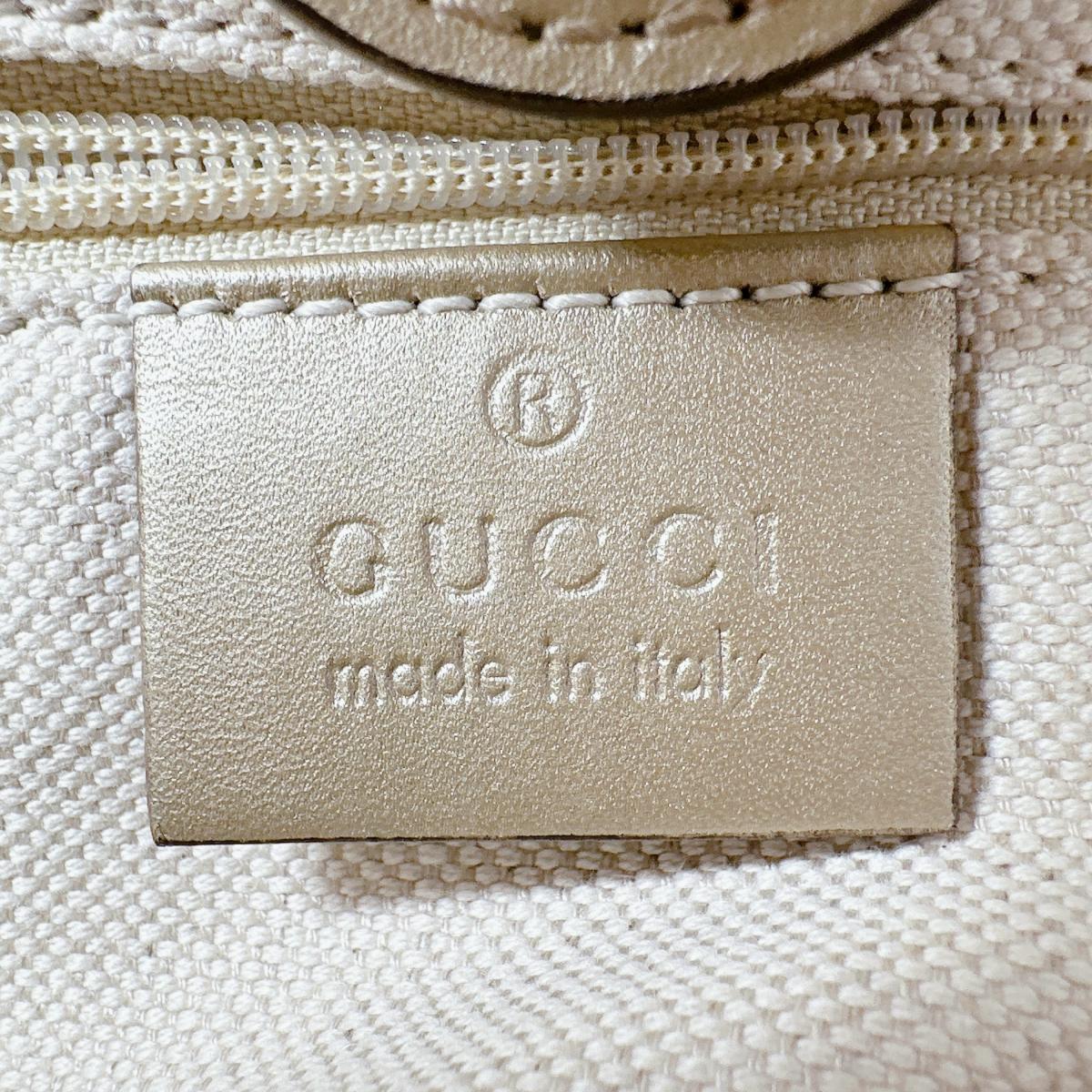 グッチ GUCCI トートバッグ
ハンドバッグ GGキャンバス スーキーバッグ GGキャンバス 211944 ベージュ 【SS】
【中古】
