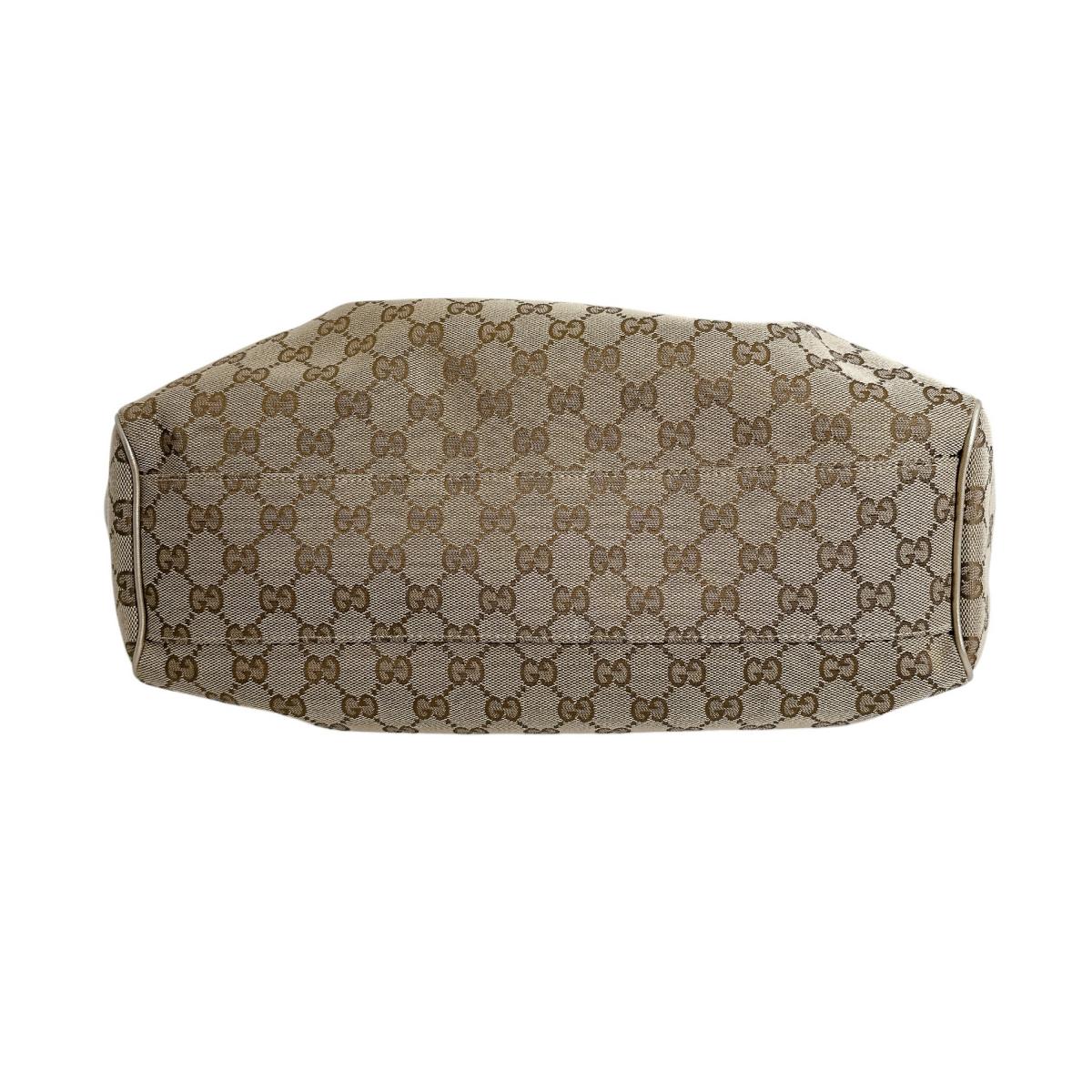 グッチ GUCCI トートバッグ
ハンドバッグ GGキャンバス スーキーバッグ GGキャンバス 211944 ベージュ 【SS】
【中古】