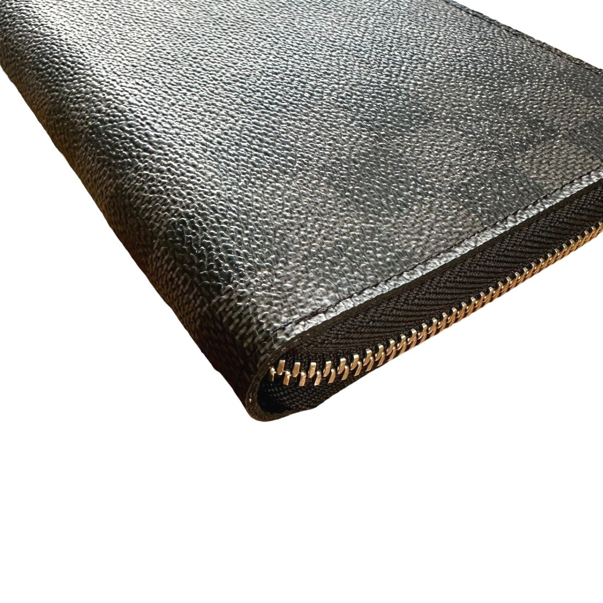 ルイヴィトン LOUIS VUITTON 長財布
ジッピーオーガナイザー ダミエ グラフィット ラウンドファスナー ダミエグラフィットキャンバス N63077 ブラック LV
【SS】
【中古】