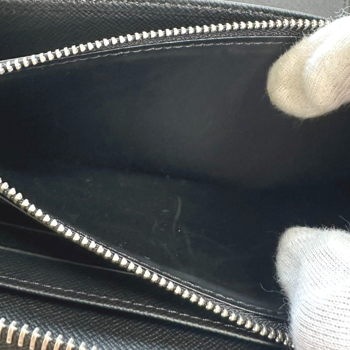 ルイヴィトン LOUIS VUITTON 長財布
ジッピーオーガナイザー ダミエ グラフィット ラウンドファスナー ダミエグラフィットキャンバス N63077 ブラック LV
【SS】
【中古】