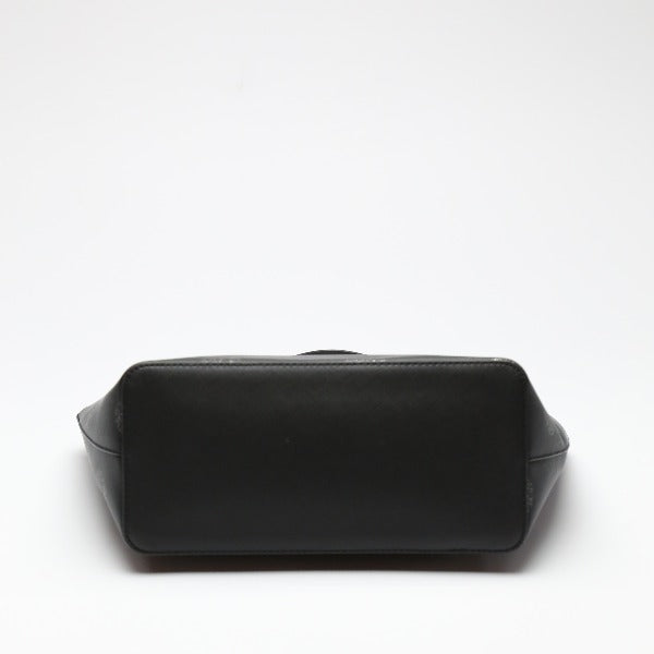 ケイトスペード Kate Spade トートバッグ
トートバッグ ハンドバッグ 軽量 PVC ブラック 【SS】
【中古】