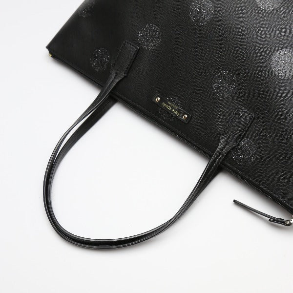 ケイトスペード Kate Spade トートバッグ
トートバッグ ハンドバッグ 軽量 PVC ブラック 【SS】
【中古】
