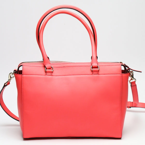 ケイトスペード Kate Spade ショルダーバッグ
斜めがけ 2WAY PVC ピンク 【SS】
【中古】