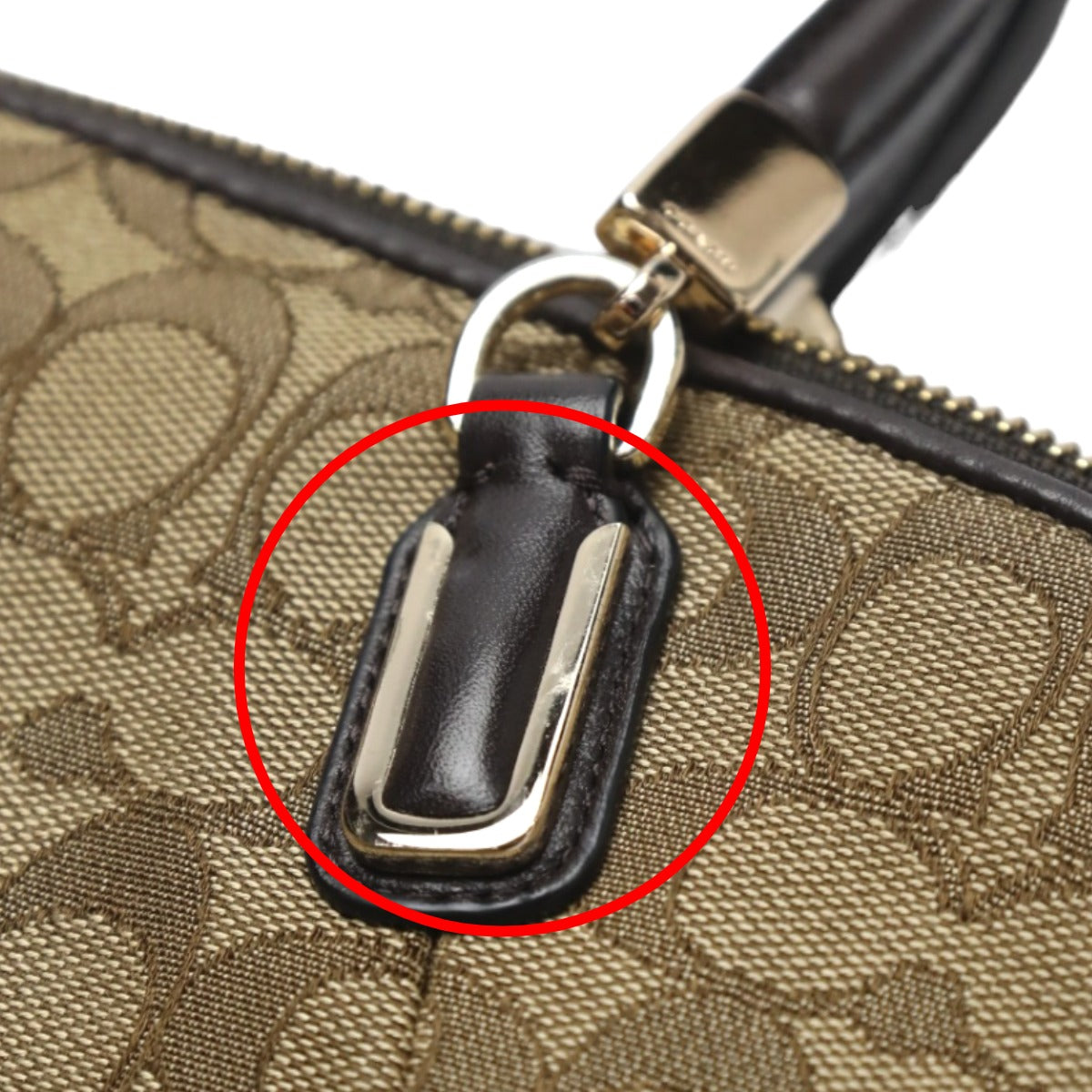 コーチ COACH ショルダーバッグ
肩掛け シグネチャー ハンドバッグ レザー 33737 ブラウン 【SS】
【中古】