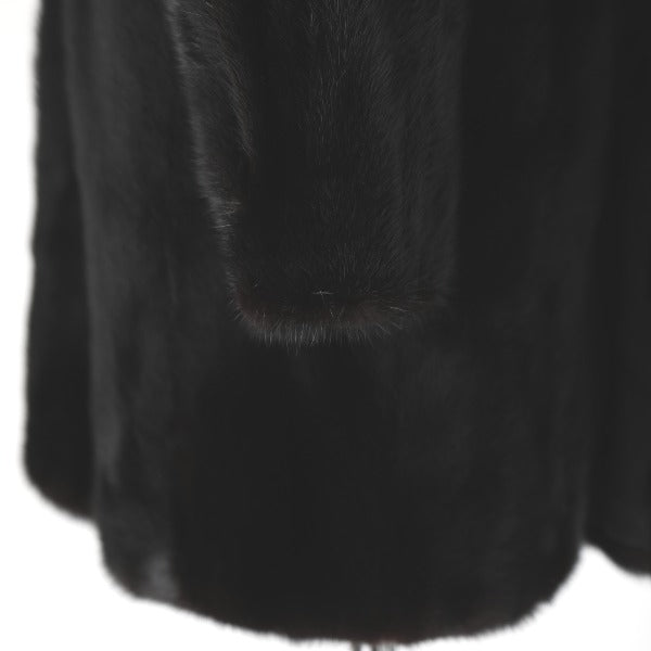 ミンク Mink その他アウター
毛皮コート ハーフコート ELEGAMCE L fur ブラック 【SS】
【中古】