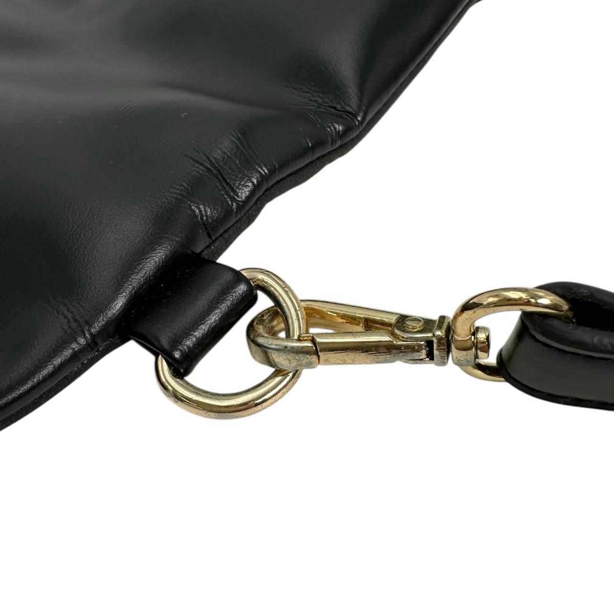 ショルダーバッグ
ショルダーバッグ 2WAY レザー ブラック 【SS】
【中古】