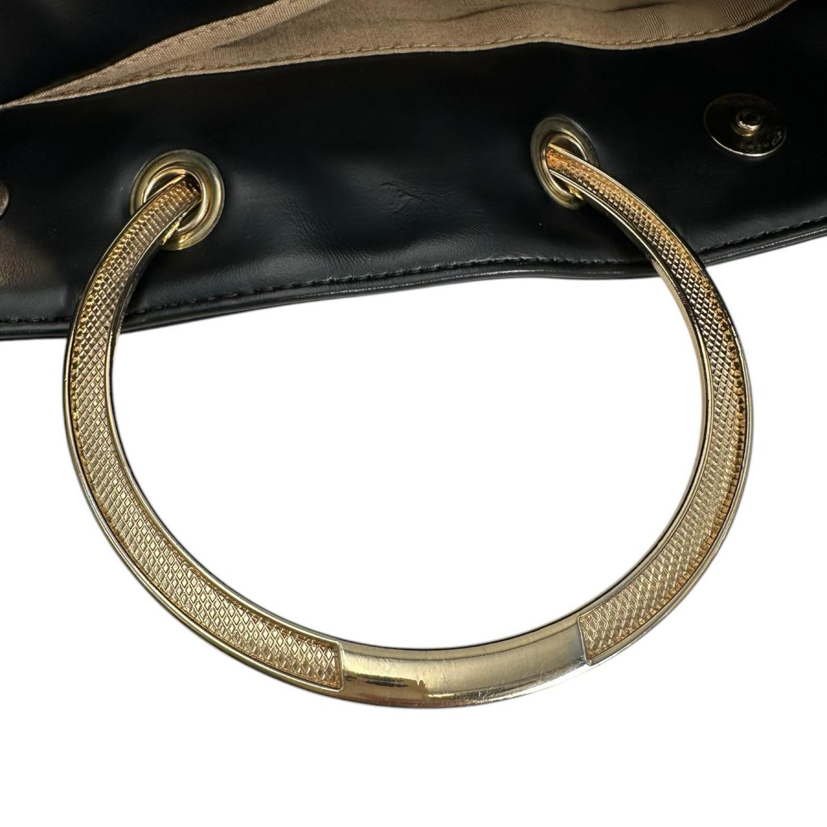 ショルダーバッグ
ショルダーバッグ 2WAY レザー ブラック 【SS】
【中古】