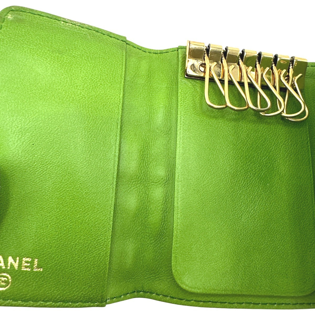 シャネル CHANEL キーケース
キーケース 6本用キーケース アイコンライン グリーン 【SS】
【中古】