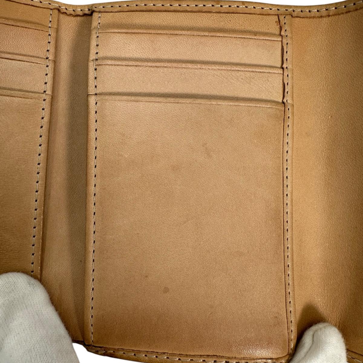 コーチ COACH 三つ折り財布
三つ折り財布 シグネクチャー キャンバス ブラウン 【SS】
【中古】