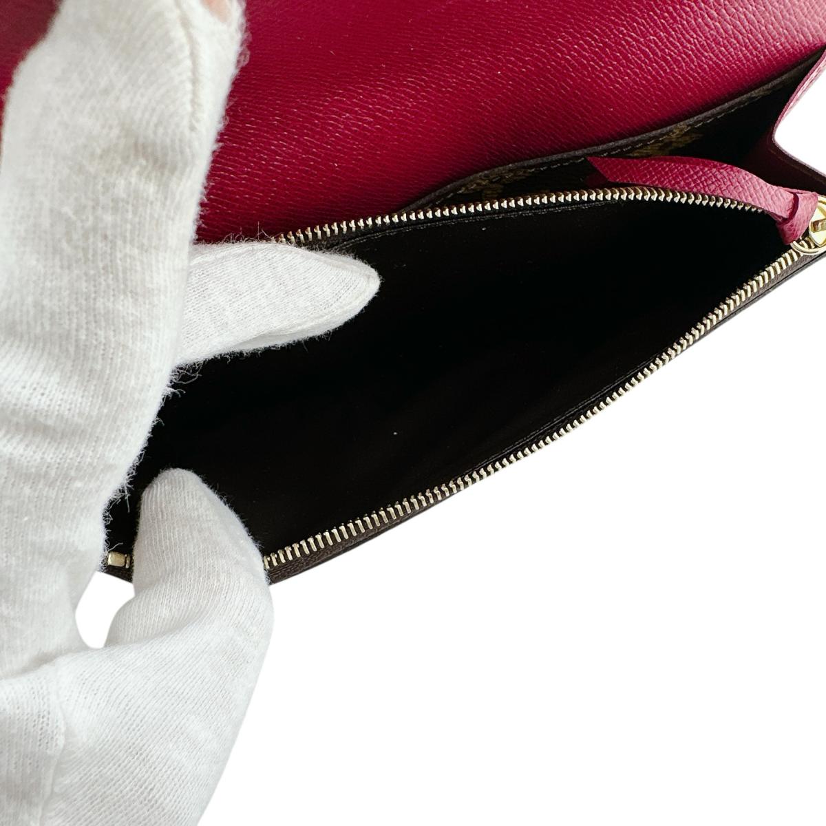 ルイヴィトン LOUIS VUITTON 長財布
2つ折り長財布 モノグラム ポルトフォイユ・エミリー モノグラムキャンバス M60136 ブラウン×ルージュ LV
【中古】