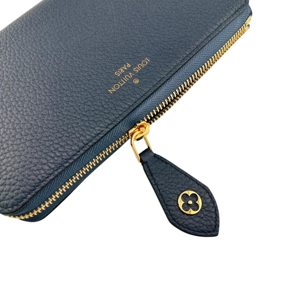 Louis Vuitton LOUIS VUITTON Long Wallet
Long Wallet Torillon Portefeuille Comet Leather M68582 Blue Marine LV
【second hand】