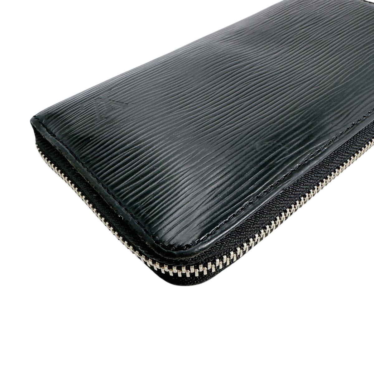 ルイヴィトン LOUIS VUITTON 長財布
長財布 エピ ジッピーウォレット エピレザー M61857 ノワール LV
【SS】
【中古】