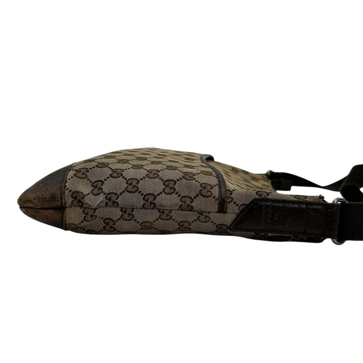 グッチ GUCCI ショルダーバッグ
ショルダーバッグ スクエア GGクリスタル GGキャンバス 145857 001013 ブラウン 【SS】
【中古】