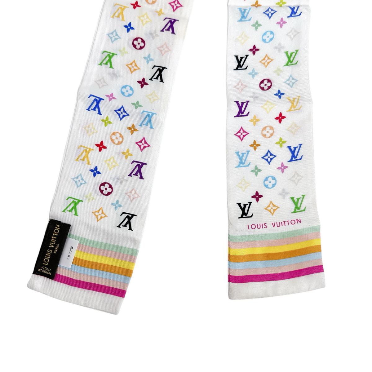 ルイヴィトン LOUIS VUITTON スカーフ
スカーフ モノグラム バンドー シルク M71991 マルチカラー LV
【SS】
【中古】