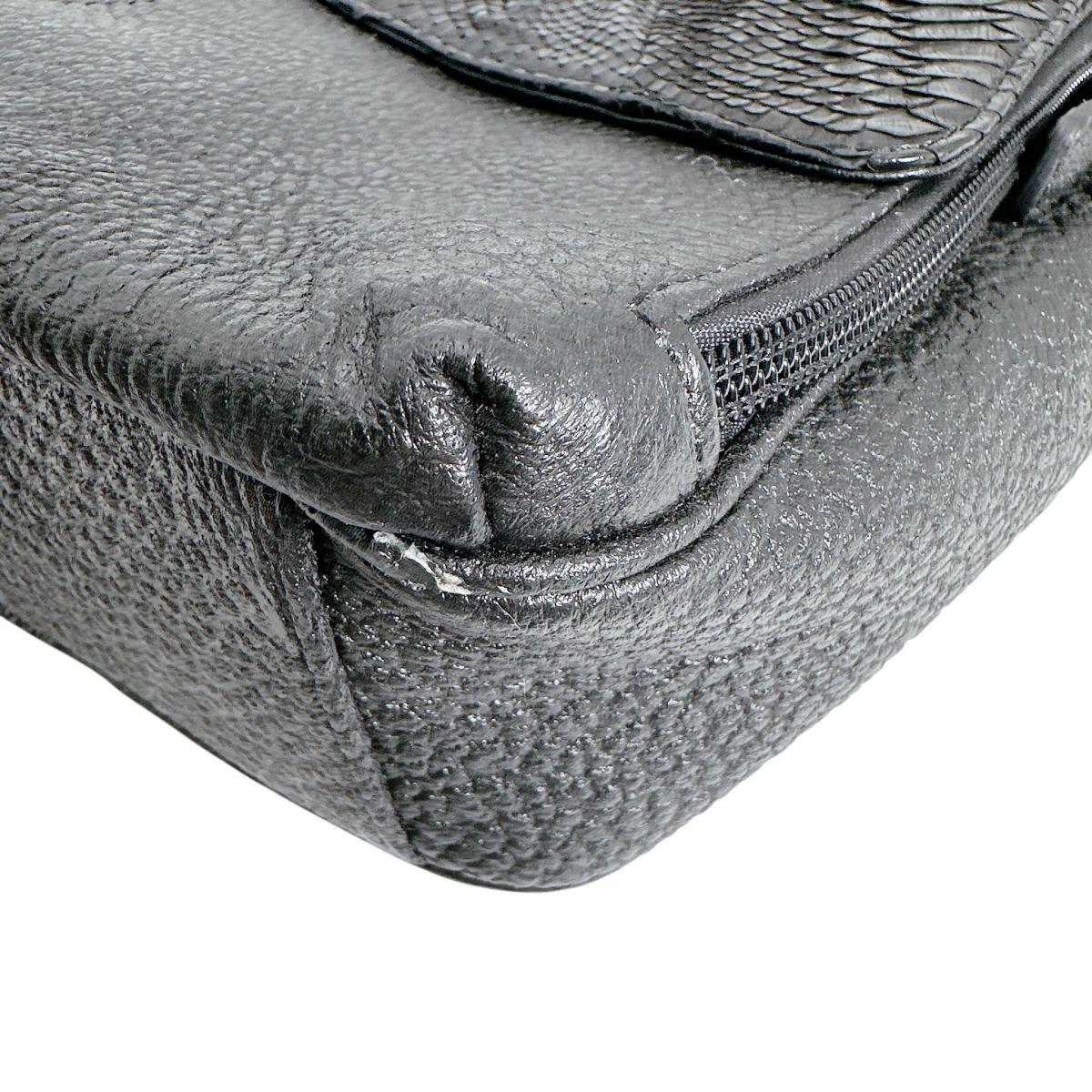 パイソン Python ショルダーバッグ
ショルダーバッグ JRA 日本製 パイソン パイソン ブラック 【SS】
【中古】