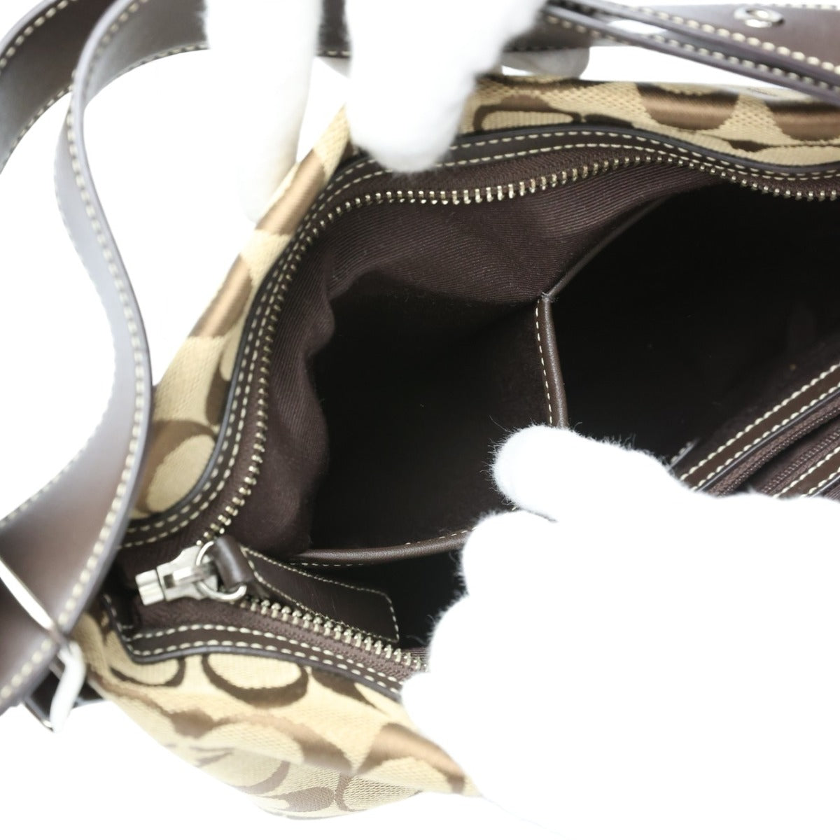 コーチ COACH ショルダーバッグ
ダッフル シグネチャー 斜め掛け プラスチック 6076 カーキ 【SS】
【中古】