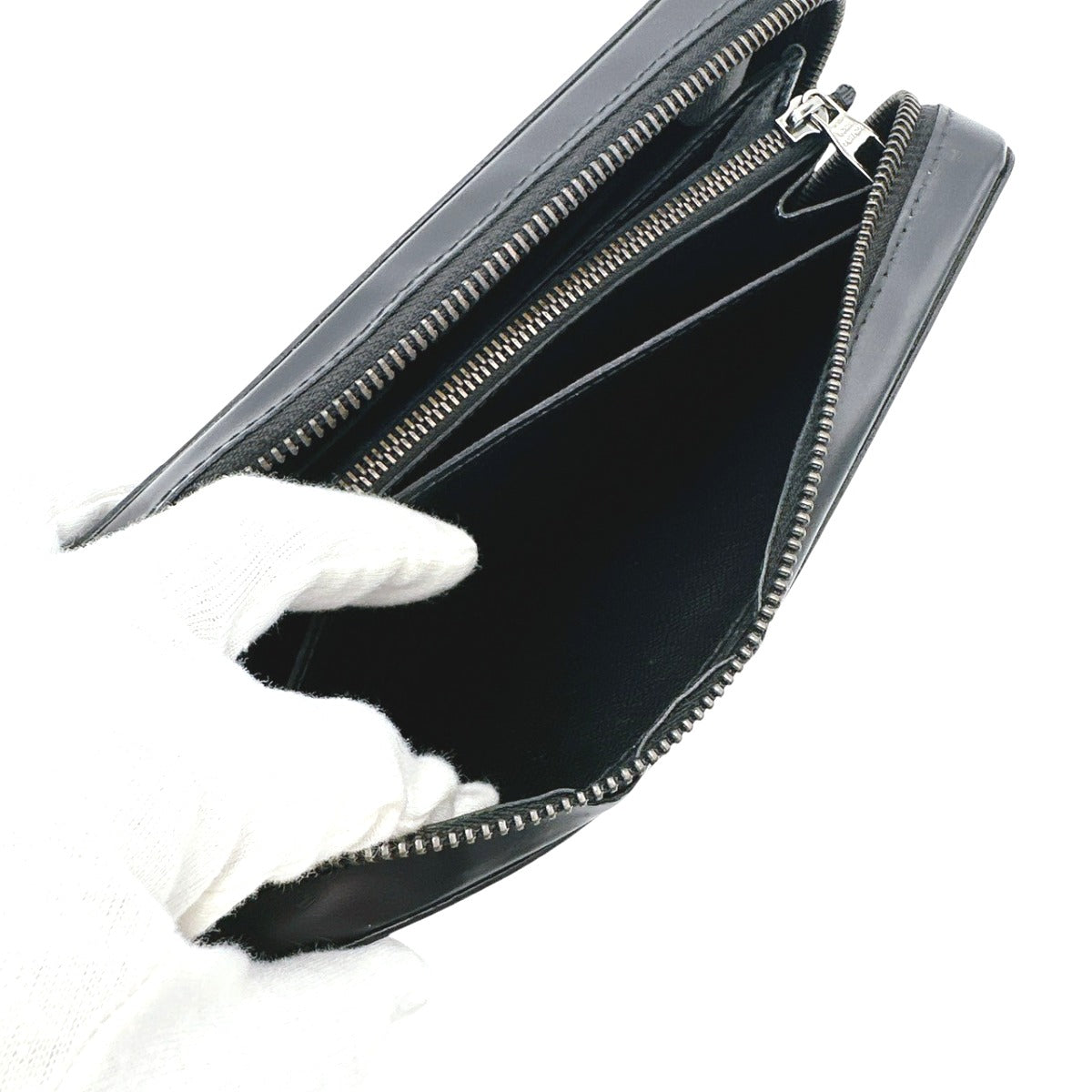 ルイヴィトン LOUIS VUITTON 長財布
クラッチバッグ エクリプス ジッピーXL モノグラムキャンバス M61698 ブラック LV
【SS】
【中古】