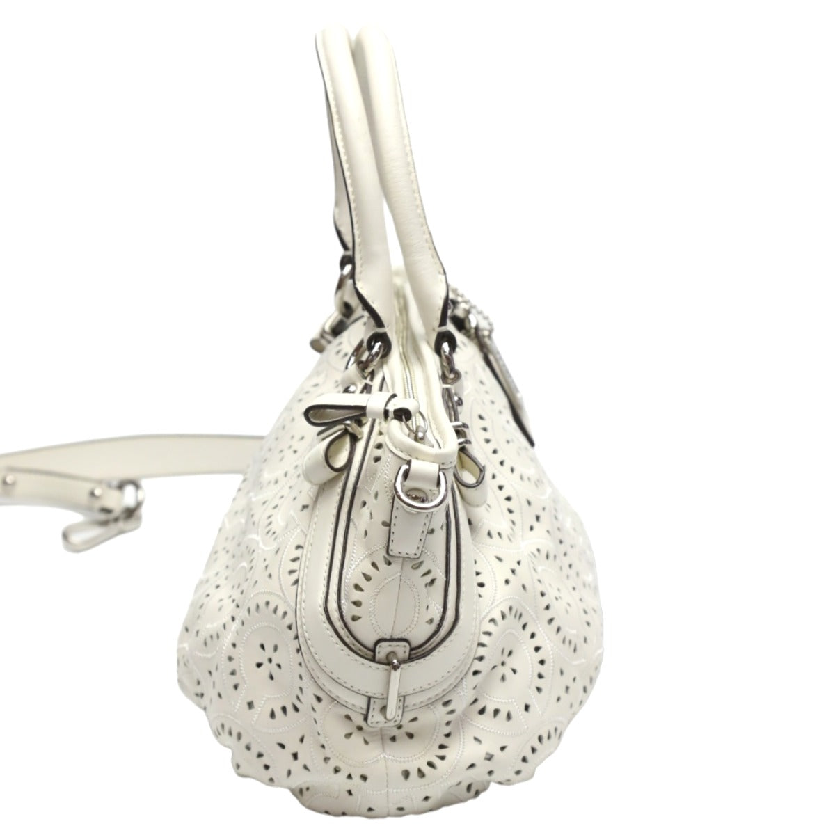 コーチ COACH ハンドバッグ
マディソン パンチング 2WAY レザーカット オプアートレザーソフィア シラカワ レザー 16997 ホワイト 【SS】
【中古】
