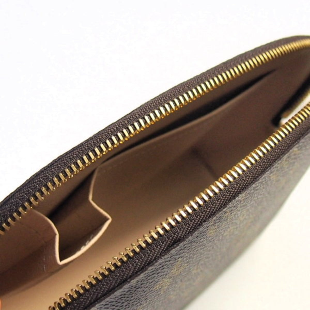ルイヴィトン LOUIS VUITTON ポーチ
ポシェット・コスメティックGM モノグラム 化粧ポーチ モノグラムキャンバス M47353 ブラウン LV
【中古】