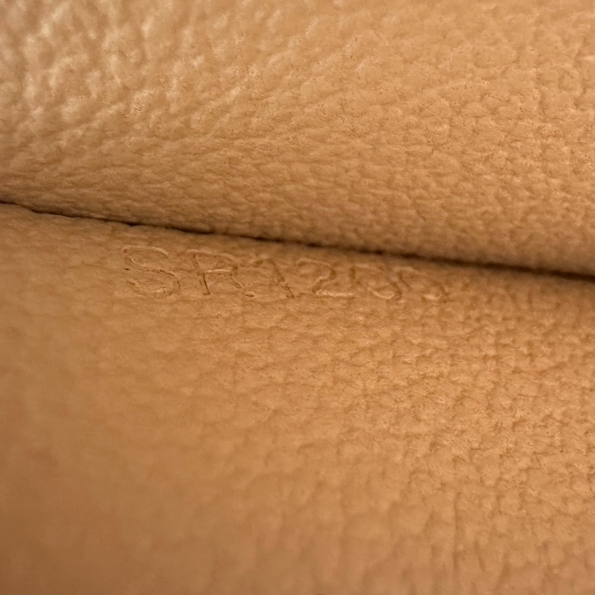 ルイヴィトン LOUIS VUITTON ポーチ
ポシェット・コスメティックGM モノグラム 化粧ポーチ モノグラムキャンバス M47353 ブラウン LV
【中古】