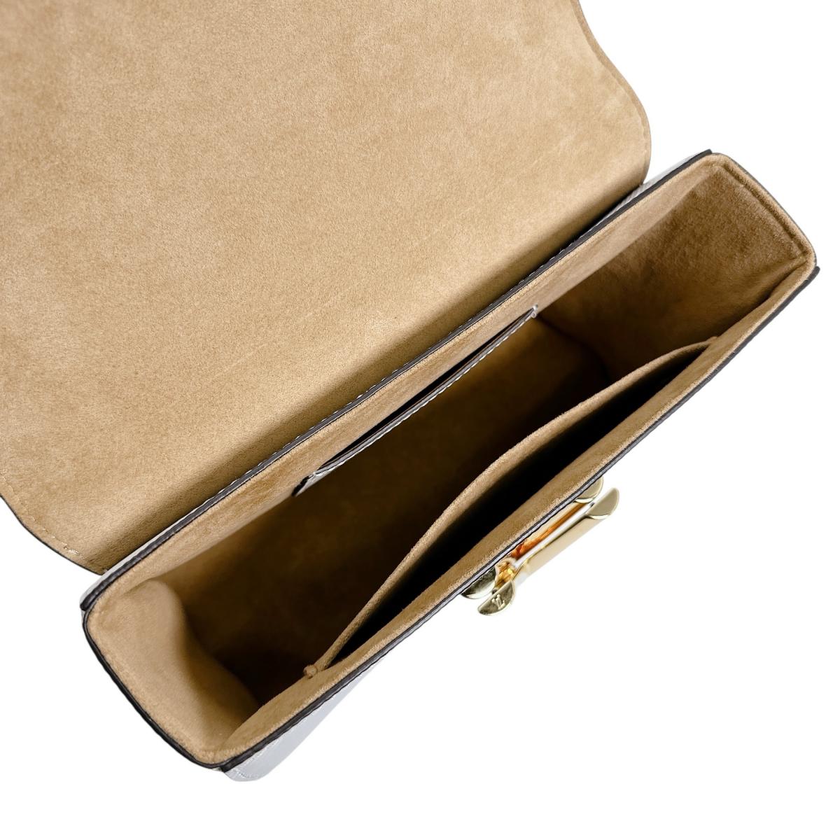 ルイヴィトン LOUIS VUITTON ショルダーバッグ
ツイスト MM エピレザー ブロン M55513 ホワイト LV
【中古】