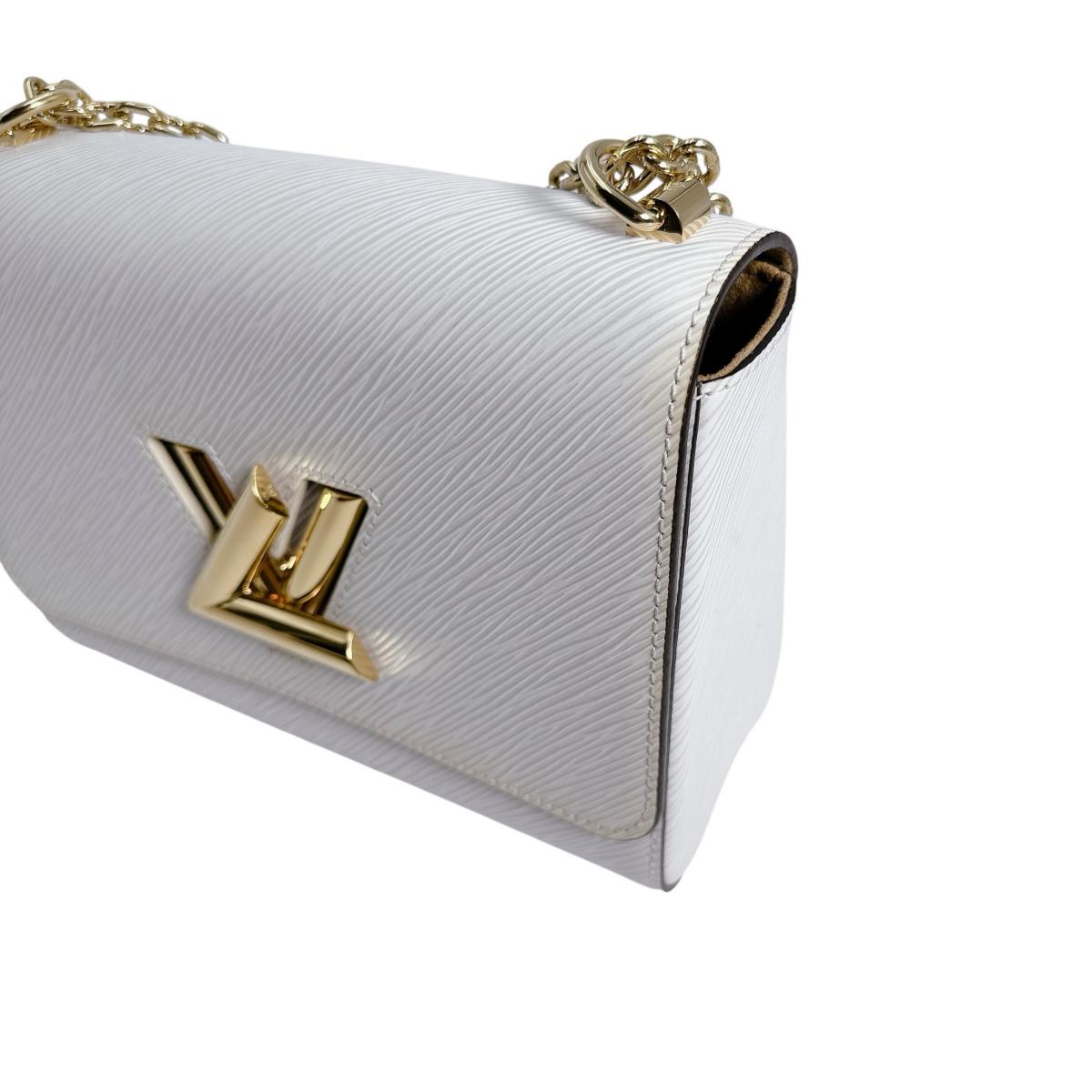 ルイヴィトン LOUIS VUITTON ショルダーバッグ
ツイスト MM エピレザー ブロン M55513 ホワイト LV
【中古】