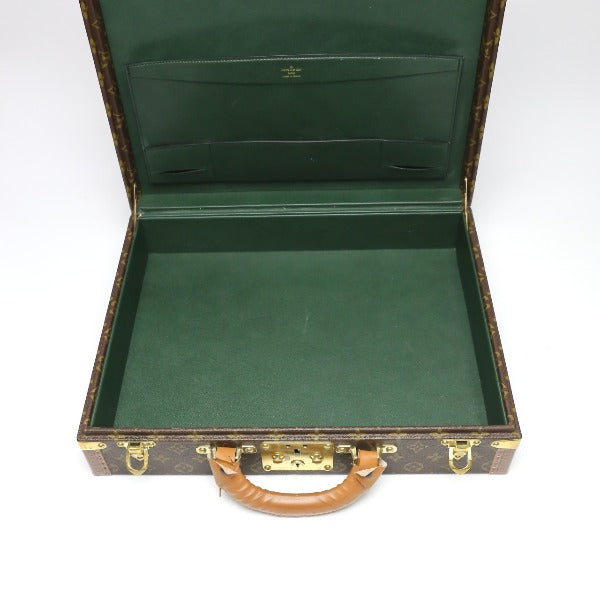 ルイヴィトン LOUIS VUITTON トランク
アタッシュケース モノグラム プレジデント モノグラムキャンバス M53012 ブラウン LV
【SS】
【中古】