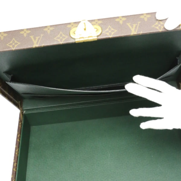 ルイヴィトン LOUIS VUITTON トランク
アタッシュケース モノグラム プレジデント モノグラムキャンバス M53012 ブラウン LV
【SS】
【中古】