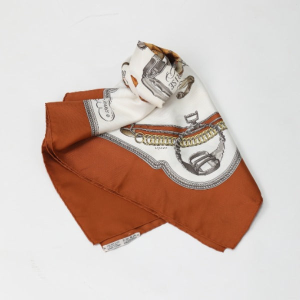 エルメス HERMES スカーフ
カレ90 スカーフ 騎馬 REPRISE シルク ブラウン 【SS】
【中古】