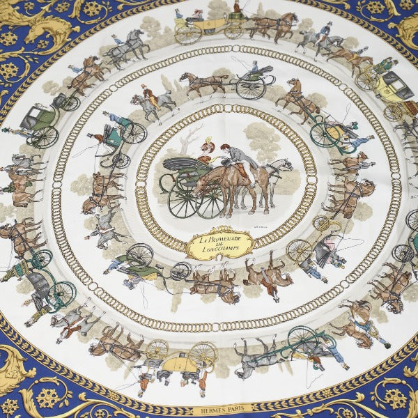 エルメス HERMES スカーフ
La PROMENADE DE LONGCHAMPS カレ90 シルク カレ90 ブルー 【SS】
【中古】