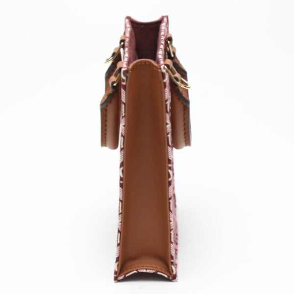 ルイヴィトン LOUIS VUITTON ショルダーバッグ
プティット・サックプラ ジャガード レザー モノグラム レザー M69846 レッド LV
【SS】
【中古】