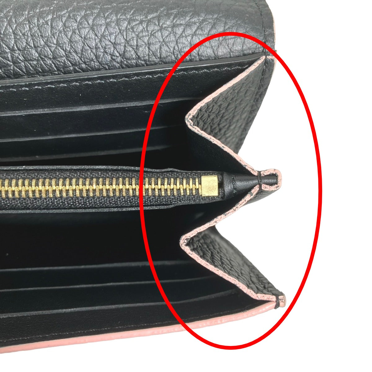 ルイヴィトン LOUIS VUITTON 長財布
二つ折り長財布 トリヨン ポルトフォイユ・カプシーヌ トリヨンクレマンス M67663 ブラック LV
【SS】
【中古】