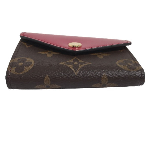 ルイヴィトン LOUIS VUITTON コインケース
ポルトフォイユ・ゾエ モノグラム カードケース付小銭入 モノグラムキャンバス M62932 フューシャ LV
【SS】
【中古】