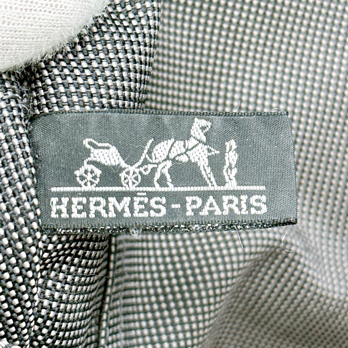 エルメス HERMES トートバッグ
MM エールライン キャンバス グレー 【SS】
【中古】