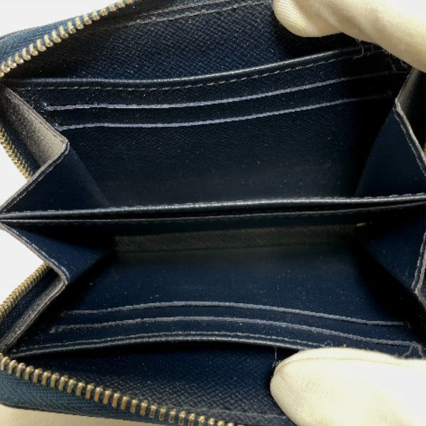 ルイヴィトン LOUIS VUITTON コインケース
ジッピーコインパース エピ エピレザー M60438 紺 LV
【SS】
【中古】
