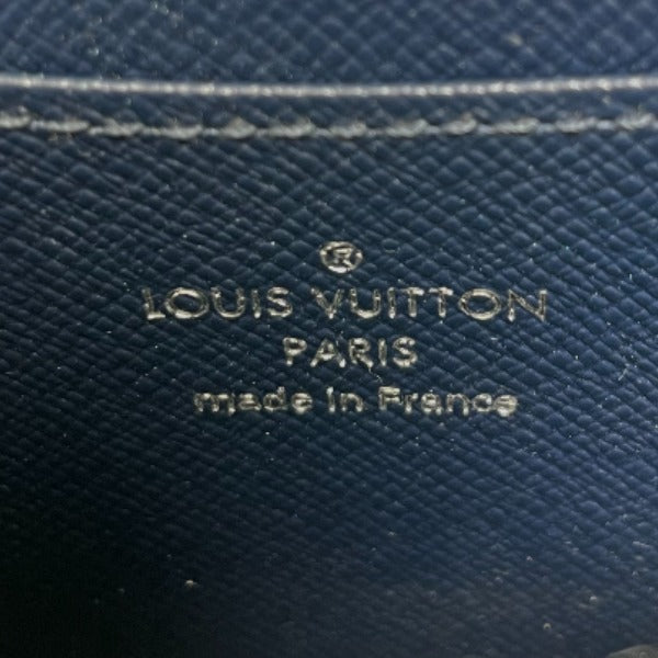 ルイヴィトン LOUIS VUITTON コインケース
ジッピーコインパース エピ エピレザー M60438 紺 LV
【SS】
【中古】