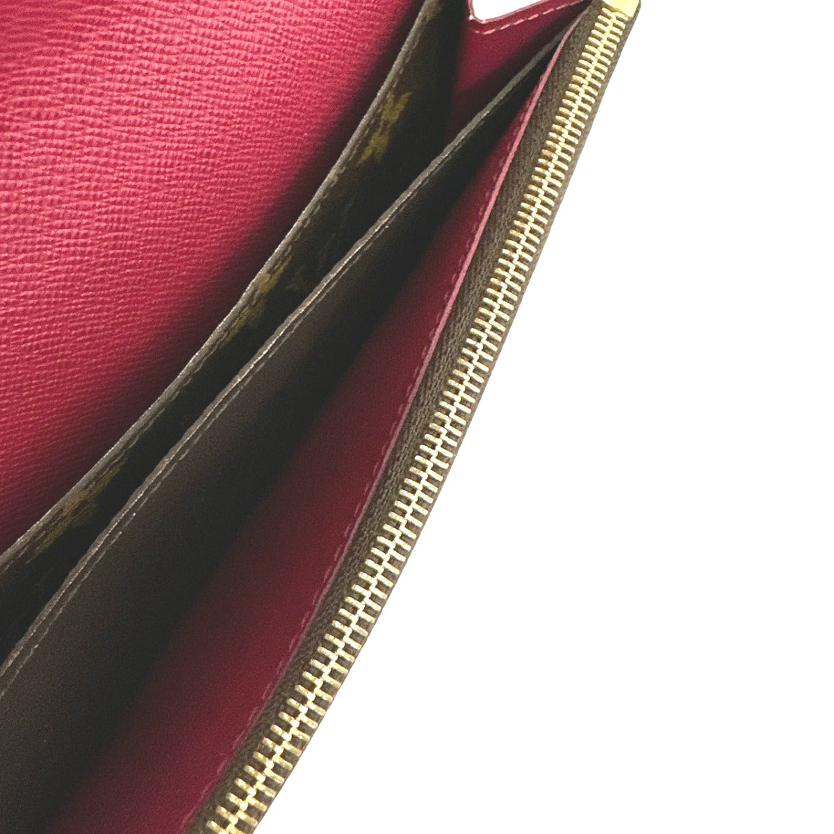 ルイヴィトン LOUIS VUITTON 長財布
フューシャ モノグラム ポルトフォイユ・エミリー モノグラムキャンバス M60697 ブラウン LV
【SS】
【中古】