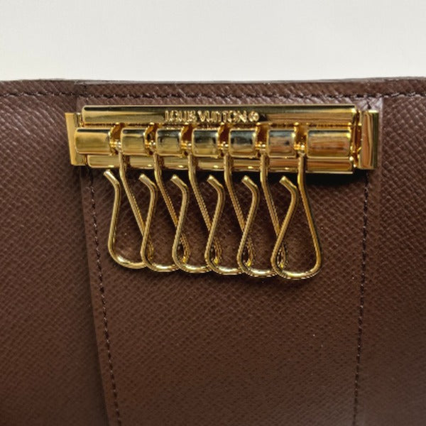 ルイヴィトン LOUIS VUITTON キーケース
6本用 ダミエ ミュルティクレ6 ダミエキャンバス N62630 ブラウン LV
【SS】
【中古】