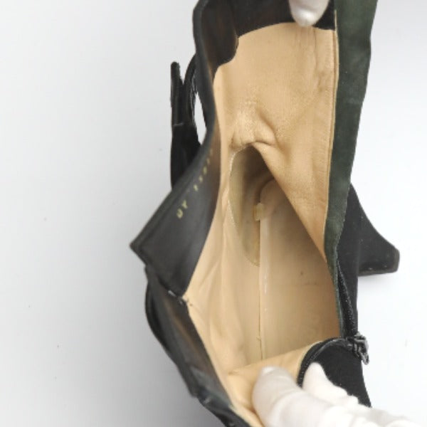 サルヴァトーレフェラガモ Salvatore Ferragamo ブーツ
ショートブーツ 7C ブラック 【SS】
【中古】