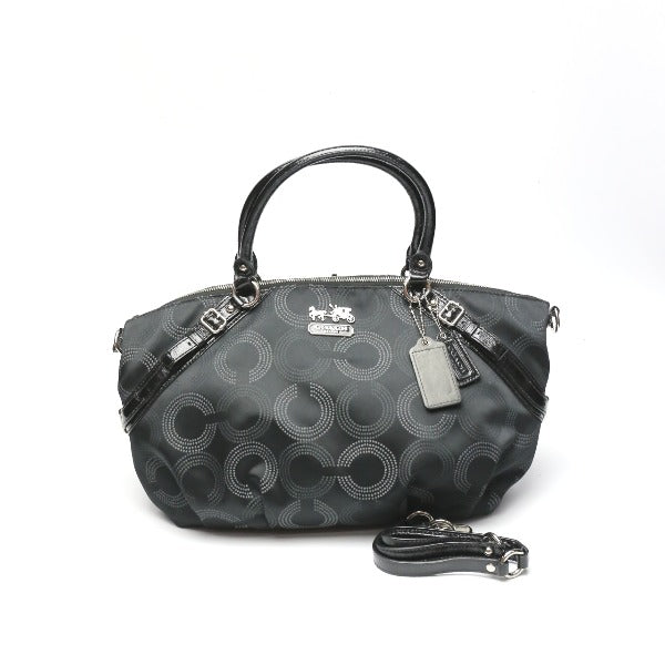 コーチ COACH ショルダーバッグ
マディソン ドッテッド オプ アート ソフィア キャンバス 2WAY レザー 16260 ブラック 【SS】
【中古】