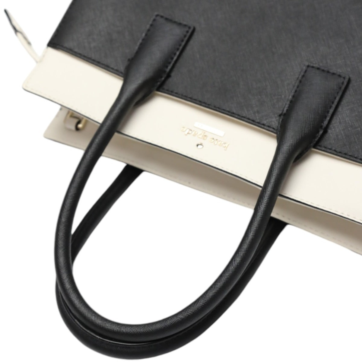 ケイトスペード Kate Spade ハンドバッグ
ブラック×アイボリー 【SS】
【中古】