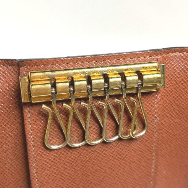 ルイヴィトン LOUIS VUITTON キーケース
6本用キーケース モノグラム ミュルティクレ6 モノグラムキャンバス M62630 ブラウン LV
【SS】
【中古】