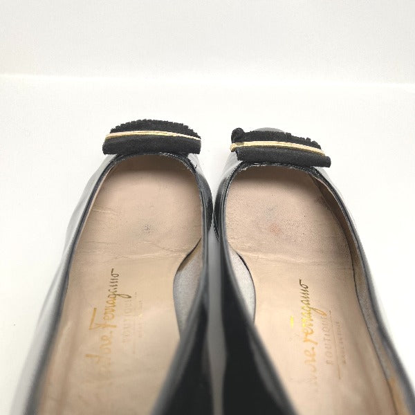 サルヴァトーレフェラガモ Salvatore Ferragamo パンプス
5 1/2 C ブラック 【SS】
【中古】