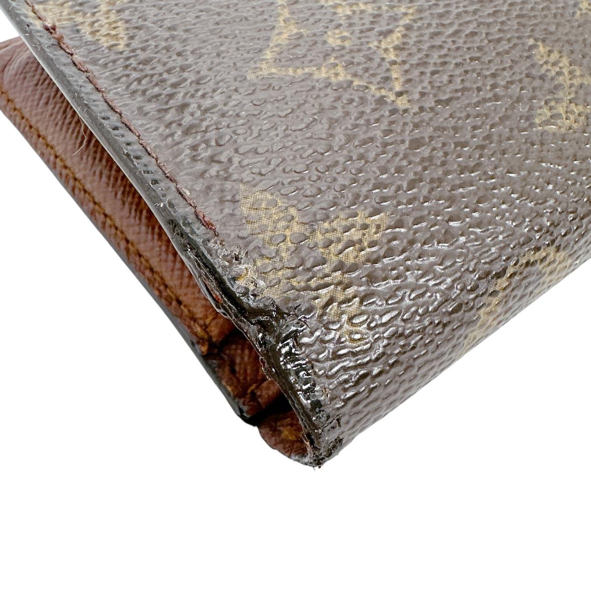 ルイヴィトン LOUIS VUITTON 二つ折り財布
カード用ポケット付がま口財布 モノグラム ポルト モネ・ビエ ヴィエノア モノグラムキャンバス M61663 ブラウン LV
【SS】
【中古】
