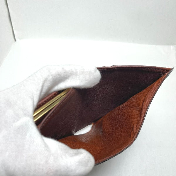 ルイヴィトン LOUIS VUITTON 二つ折り財布
カード用ポケット付がま口財布 モノグラム ポルト モネ・ビエ ヴィエノア モノグラムキャンバス M61663 ブラウン LV
【SS】
【中古】