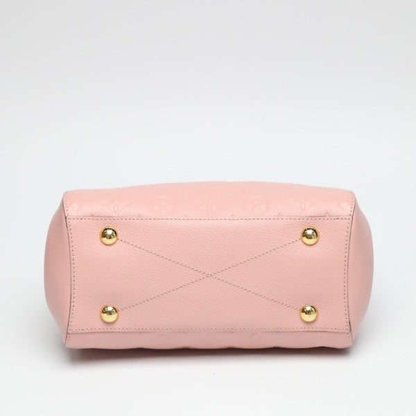 ルイヴィトン LOUIS VUITTON ショルダーバッグ
ローズプードル アンプラント モンテーニュBB モノグラムアンプラント M44123 ローズプードル LV
【SS】
【中古】