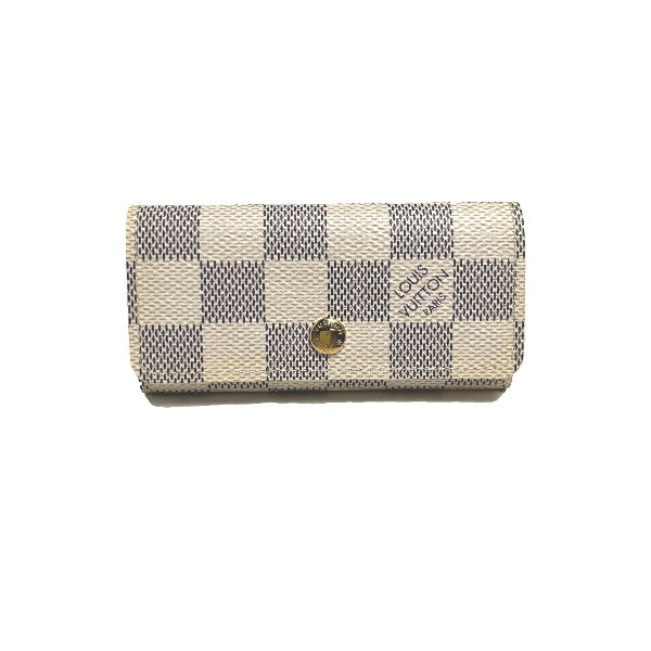 ルイヴィトン LOUIS VUITTON キーケース
4本用キーケース ダミエアズール ミュルティクレ4 ダミエアズールキャンバス M62630 ダミエ・アズール LV
【SS】
【中古】