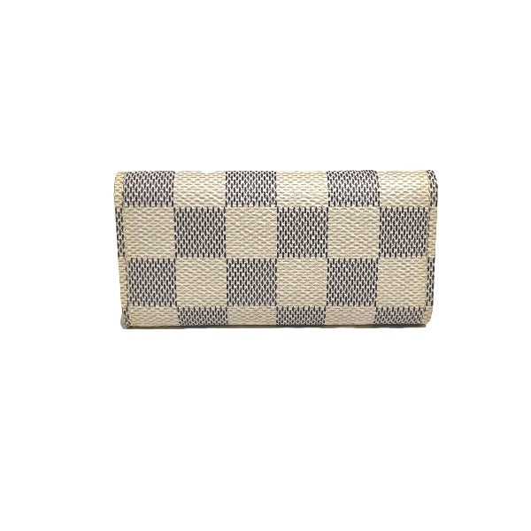 ルイヴィトン LOUIS VUITTON キーケース
4本用キーケース ダミエアズール ミュルティクレ4 ダミエアズールキャンバス M62630 ダミエ・アズール LV
【SS】
【中古】