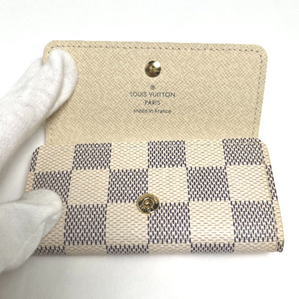 ルイヴィトン LOUIS VUITTON キーケース
4本用キーケース ダミエアズール ミュルティクレ4 ダミエアズールキャンバス M62630 ダミエ・アズール LV
【SS】
【中古】