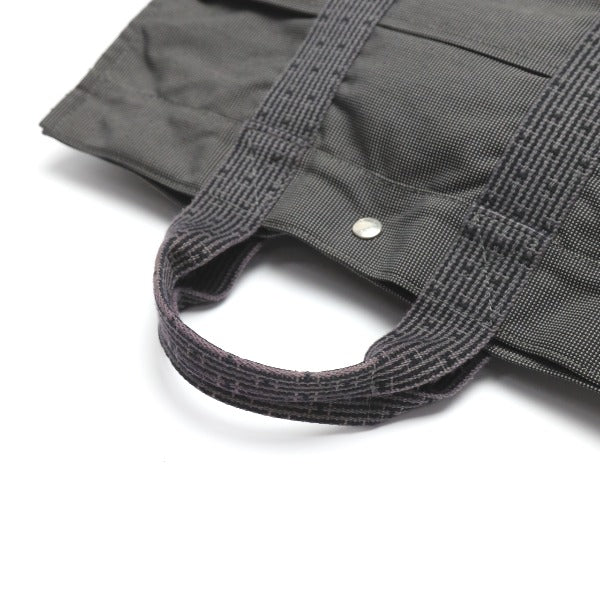 エルメス HERMES トートバッグ
エールラインMM キャンバス グレー 【SS】
【中古】